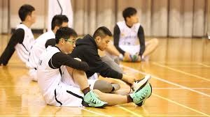 [NBA]福克斯挺身而出 突破上篮止住颓势